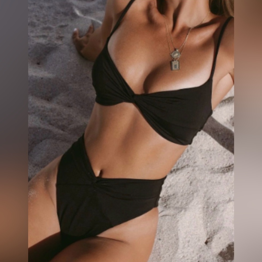 LSpace Nancy Lee Bikini Bottom High Waist Twist Front Detail Black Size S NWT